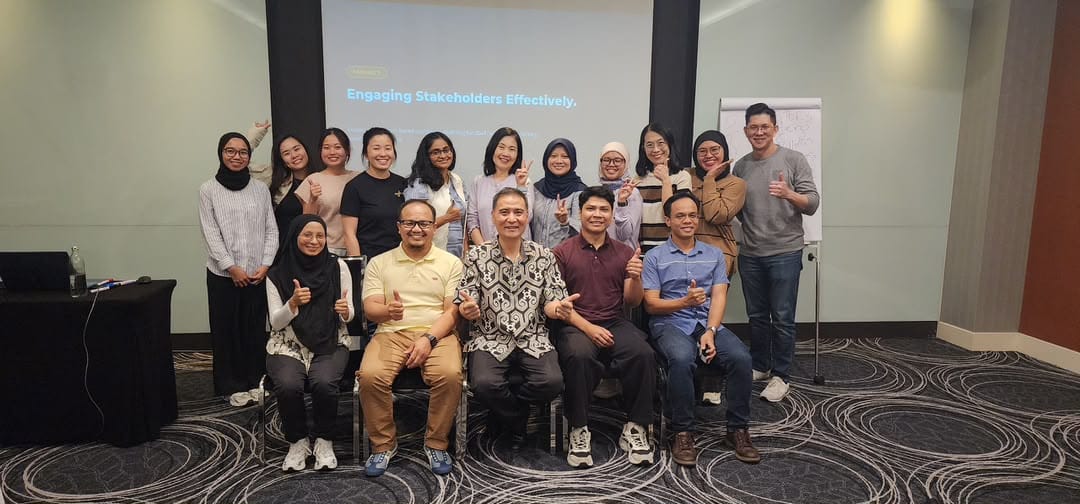 Jeremy Lee workshop group session